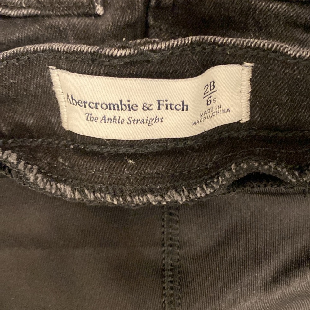 Abercrombie Maternity Jeans - Picture 4 of 4